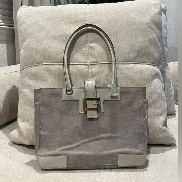 Authentic Vintage GUCCI Champagne Canvas Leather G Lock Shoulder Bag - Picture 1 of 11
